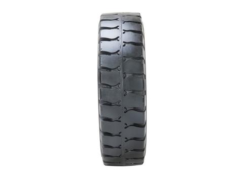 Шина цельнолитая 15x4 1/2-8 CST C8904D fast fit