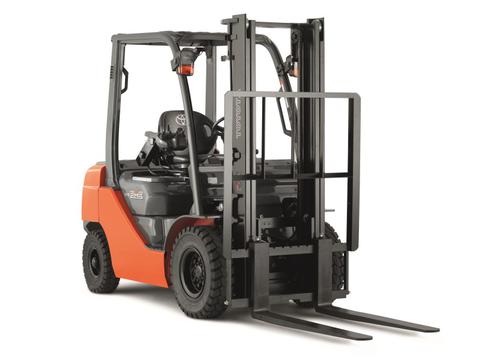 Газ-бензиновый автопогрузчик Toyota 32-8 FGF 15