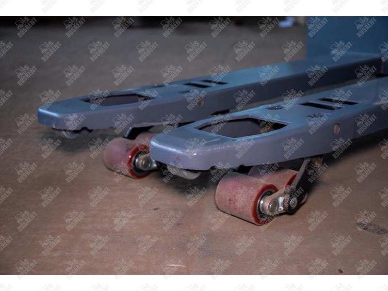 Тележка электрическая 2000 кг 1150 мм XILIN CBD20L с закрытой платформой