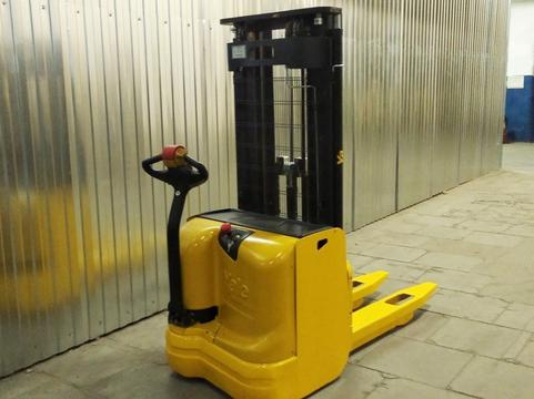 Гидравлический штабелер Yale MS 16 AC (2011)