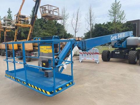 Телескопический подъемник Genie S85 (2025)
